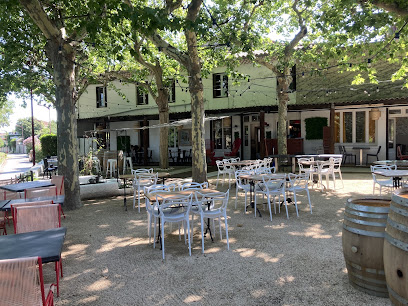 Ex Auberge Du Rhône "Guinguette Du Rhone" Aujourd'hui Restaurant à la Roche-de-Glun