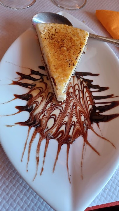 Auberge Du Panier Fleuri, Restaurant à Montbeugny