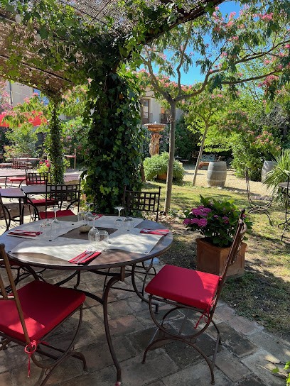 Vinauberge - Restaurant, Bar à vin, Gîtes, Restaurant à Poilhes