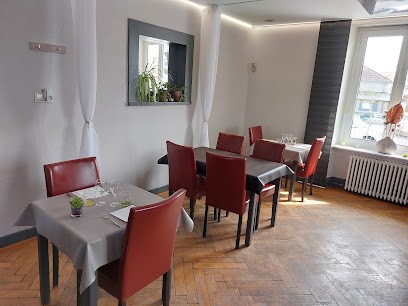 Le Doubs Passage, Restaurant à Doubs