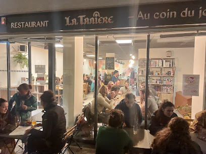 La Tanière - Au Coin Du Jeu Restaurant à Grenoble