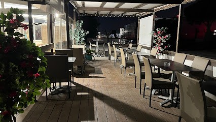 L'Essentiel - Les Estroublans Vitrolles, Restaurant à Vitrolles