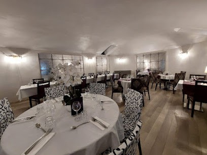 Le Château des Arènes, Restaurant à Gières