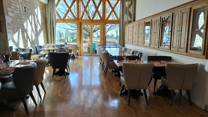 Les Délices De La Roche Restaurant à Louresse-Rochemenier