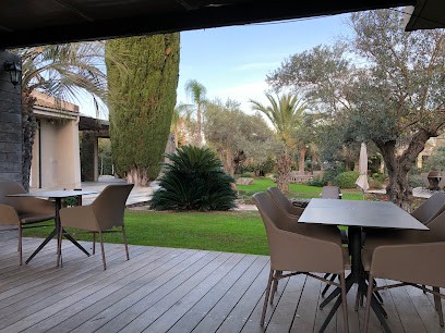 Bleu Comme Un Jardin, Restaurant à Lucciana