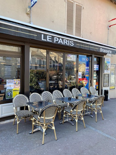 Le Paris, Restaurant à Houdan