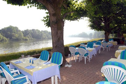 Le Pavillon St Hubert, Restaurant à Gouvieux