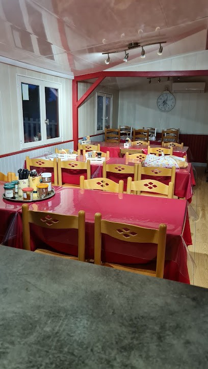 Le Contact Restaurant Bar, Restaurant à Saint-Gérand-le-Puy