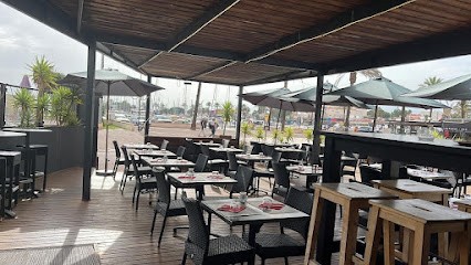 L'Ane Rouge, Restaurant à Saint-Cyprien