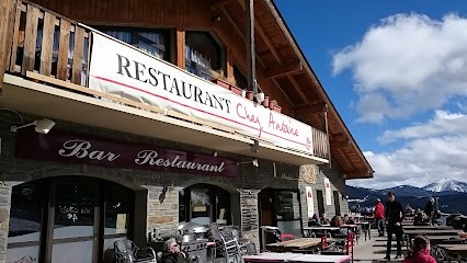 Chez Antoine, Restaurant aux Angles