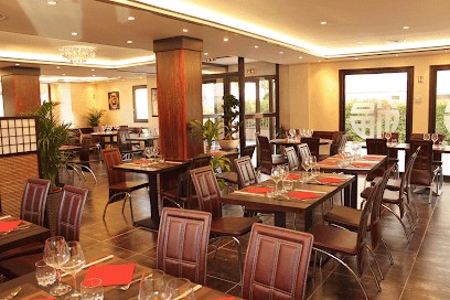 Le Grand Pekin, Restaurant à Tassin-la-Demi-Lune