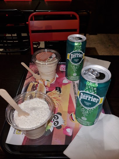 Point B Carrefour 7 CHEMINS, Restaurant à Vaulx-en-Velin