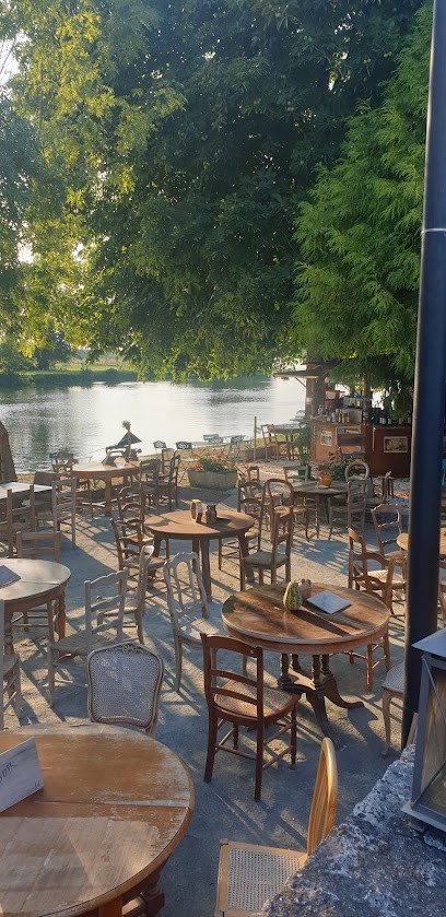 L’Escale, Restaurant à Taillebourg