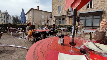 Brasserie Le Cent Dix Sept, Restaurant à La Bastide-de-Sérou