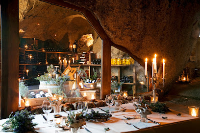 Table De La Grotte Restaurant à Sartène