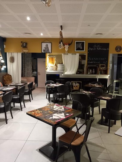 L'Entrepote's, Restaurant à Pujols