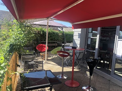 Chez Agathe Auberge de St Pierre Le Chastel, Restaurant à Saint-Pierre-le-Chastel