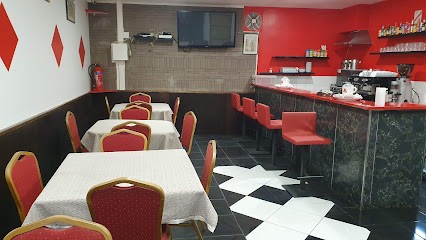 Dost Cafe, Restaurant à Ris-Orangis