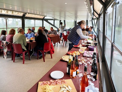 L’escale Du Guétin, Restaurant à Cuffy