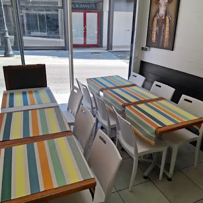 Sur La Tête Des Canards - Restaurant À Lourdes Restaurant à Lourdes