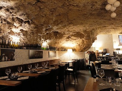 La Grotte D'Auguste, Restaurant à Orange