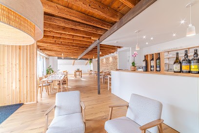 Symbiose Restaurant, Restaurant à Saint-Bonnet-les-Oules