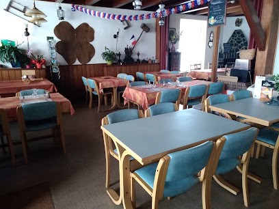 Le Moderne, Restaurant à Prades-d'Aubrac