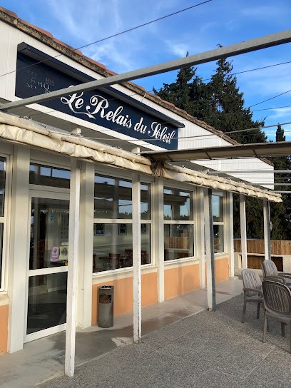 Le Relais Du Soleil, Restaurant à Courthézon