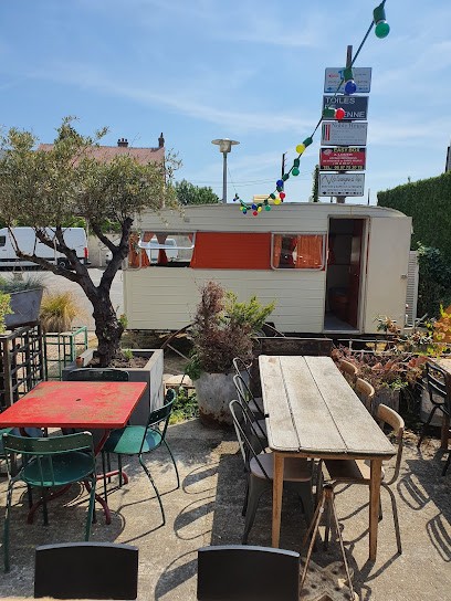 La Guinguette Des Puces Du Moulin, Restaurant à Neaufles-Saint-Martin