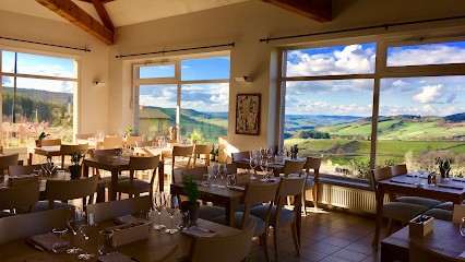 Ema Restaurant, Restaurant aux Ardillats