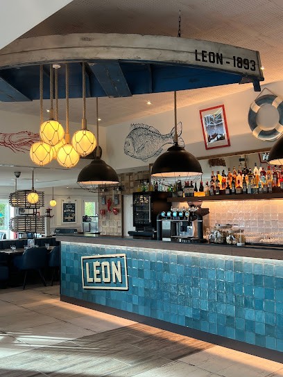 Léon - Troyes, Restaurant à Villechétif
