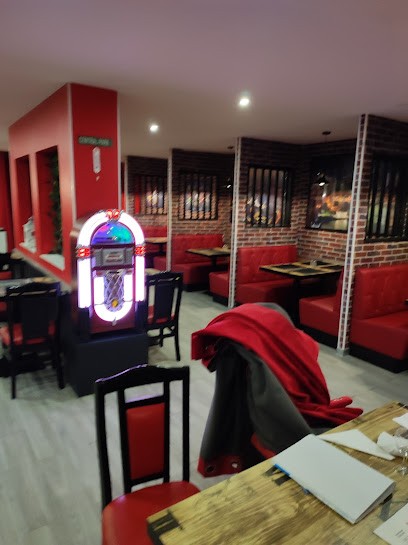 La HOT PATATE, Restaurant à Lure