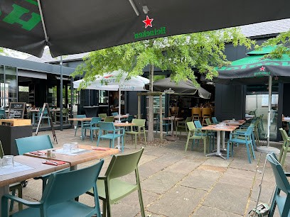 Le Bistroz, Restaurant à Yvré-l'Évêque