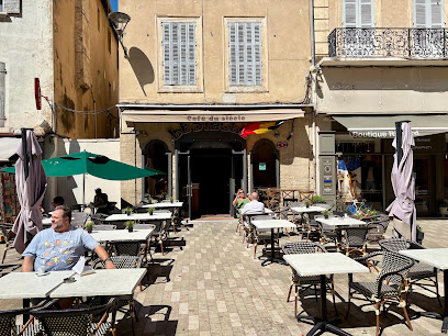 Café Du Siècle Restaurant à Carpentras