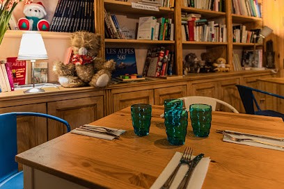 L'Ours Brun, café culturel, restauration et espaces de coworking, Restaurant à L'Isle-Jourdain