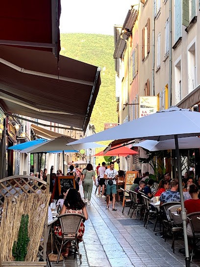 Le Bel Hambourg, Restaurant à Nyons
