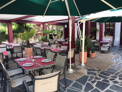le bousquet, Restaurant à Pouillé