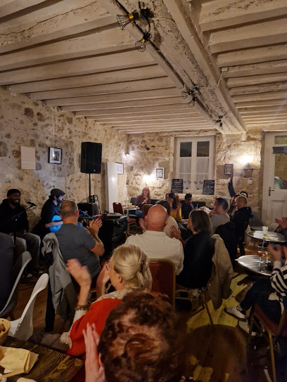 Bistrot De L'orvanne Restaurant à Flagy
