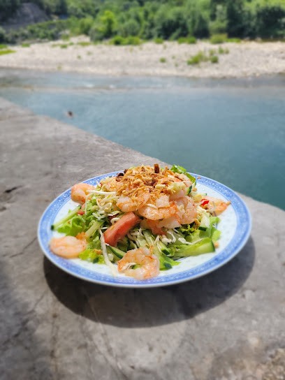 Ô Saigonnais, Restaurant à Laroque