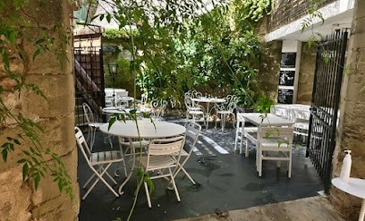 Café Quentine, Restaurant à Saint-Quentin-la-Poterie