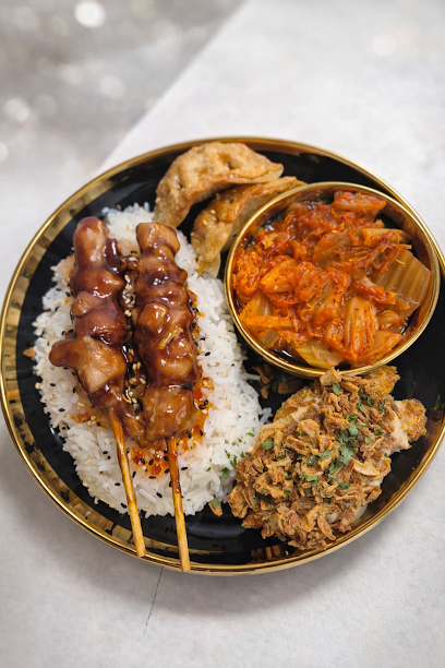Kyodai Sushi Restaurant à la Fare-les-Oliviers