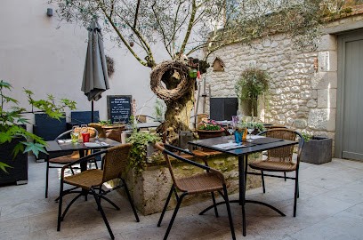 La Table du Cardinal, Restaurant à Montpezat-de-Quercy