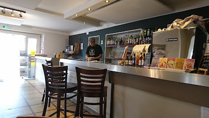 Le Castine, Restaurant à Saint-Castin