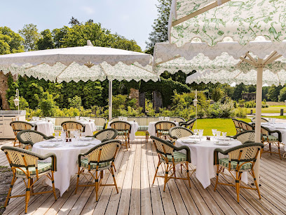 Les Chasses Restaurant à Cernay-la-Ville