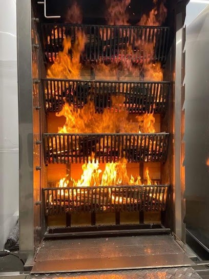 Amis-pour-la-vie.com, Restaurant à Pia