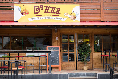 Bzzz Fast & Fab - Restaurant Restaurant aux Deux Alpes