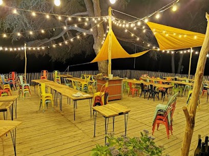 Guinguette De Port-Thibault, Restaurant à Sainte-Gemmes-sur-Loire