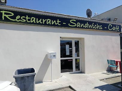 Pause Café Et P'tit Creux, Restaurant à Alixan
