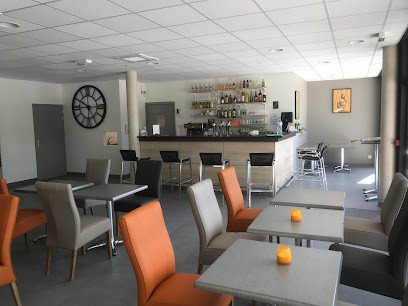 LA BONNE ADRESSE, Restaurant à Lanuéjols