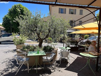 Le Préau, Restaurant à Rognes